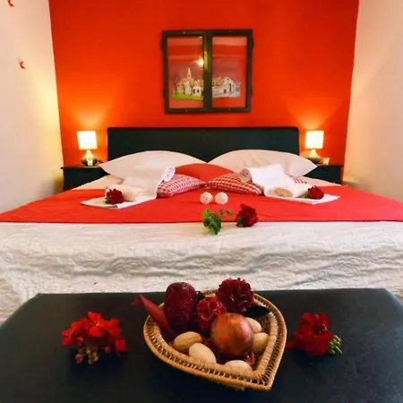 Authentic Istrian For Unforgettable 別荘 *