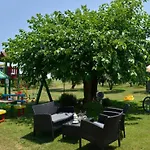 Authentic Istrian For Unforgettable Semesterbostad
