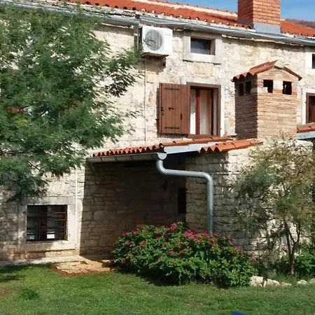 Authentic Istrian For Unforgettable Holiday home Vodnjan