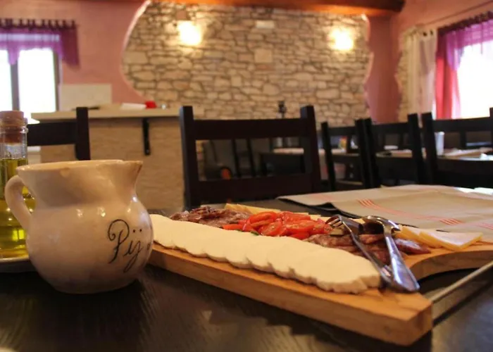 Authentic Istrian For Unforgettable Casa vacanze
